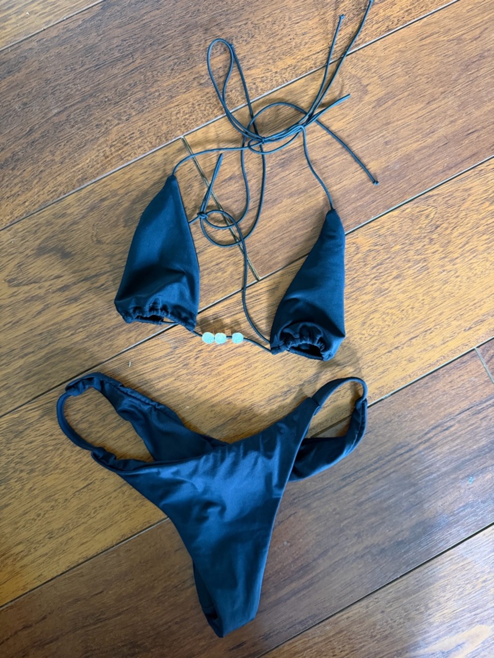 Minimal Black Triangle Bikini Set with Bead Accent - Women Swim